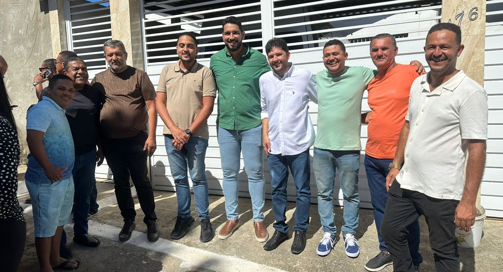 Oposição de Abreu e Lima se reúne durante inauguração de creche em Igarassu 