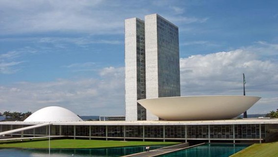 Articulações para as eleições de 2026 aceleram movimentação dos partidos